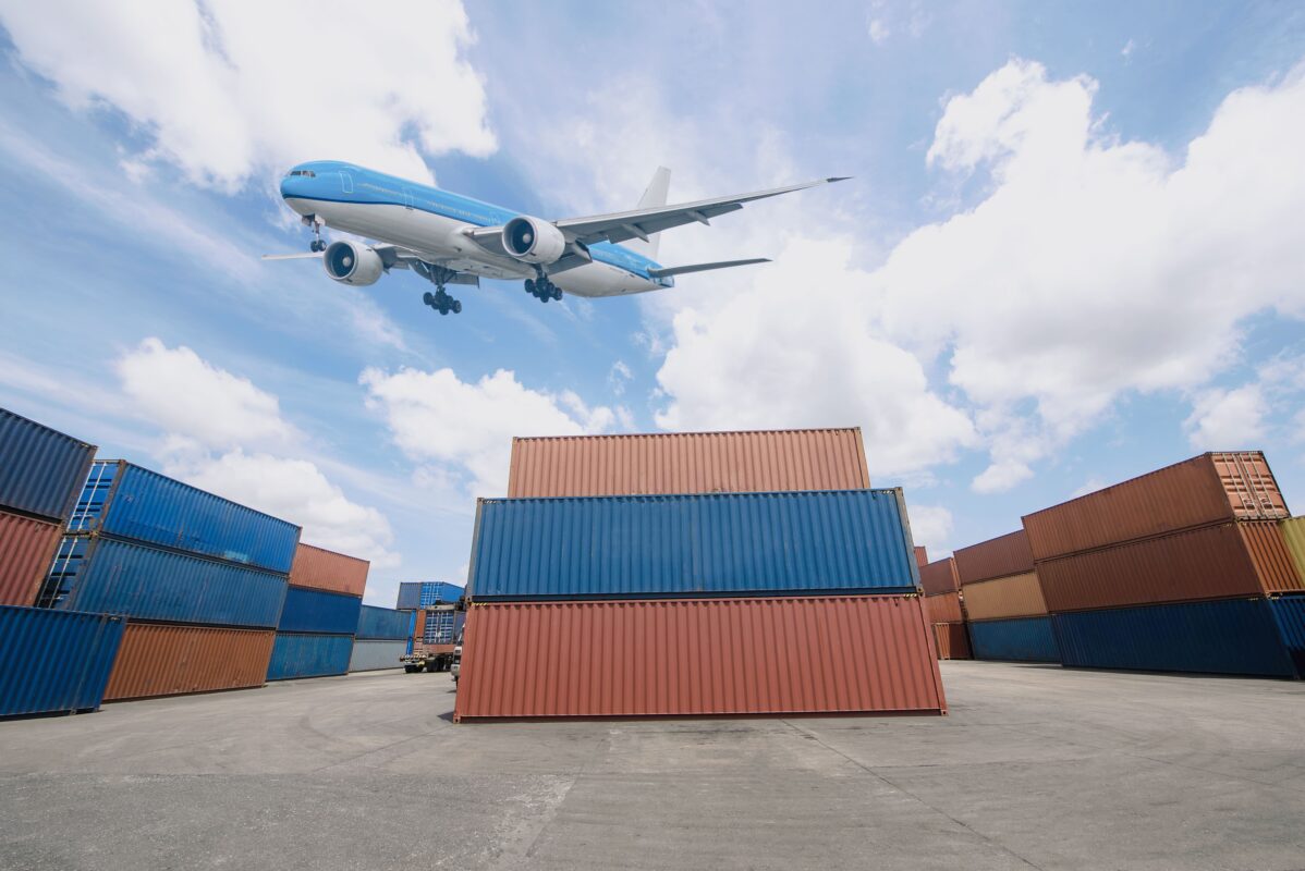 Ekspedisi Cargo Cepat Jayapura ke Surabaya Terpercaya